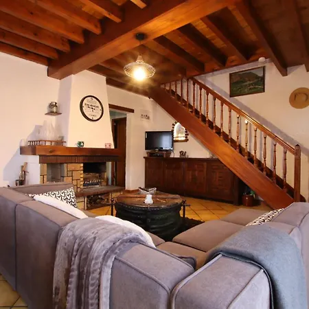 Le Cailhabas Holiday home *