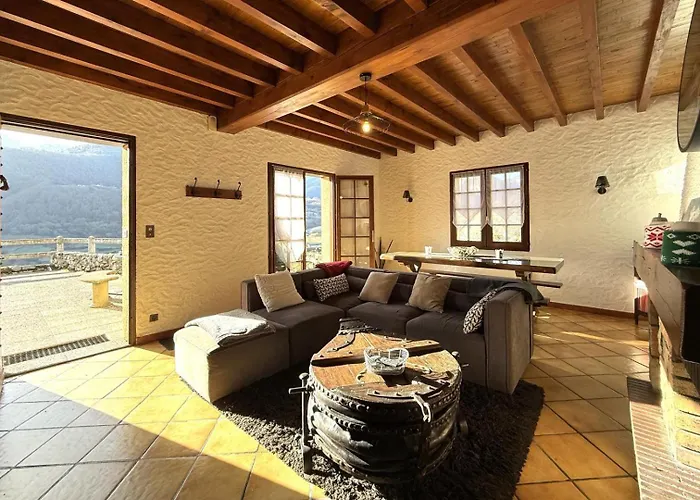 Cailhabas Vakantiehuis Lescun